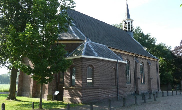 R.K. St. Martinuskerk, Bussloselaan 40