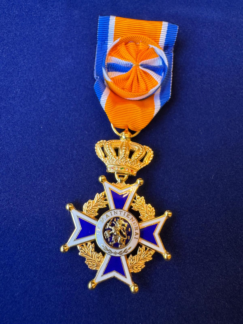 Versiersel Officier in de Orde van Oranje Nassau