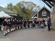 Wethouder houdt toespraak