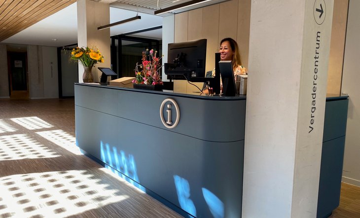 Servicebalie in het gemeentehuis