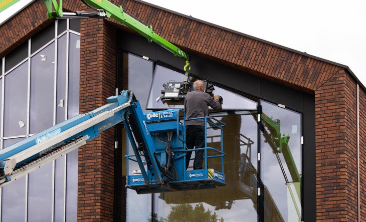 Infrastructuur en glas zetten