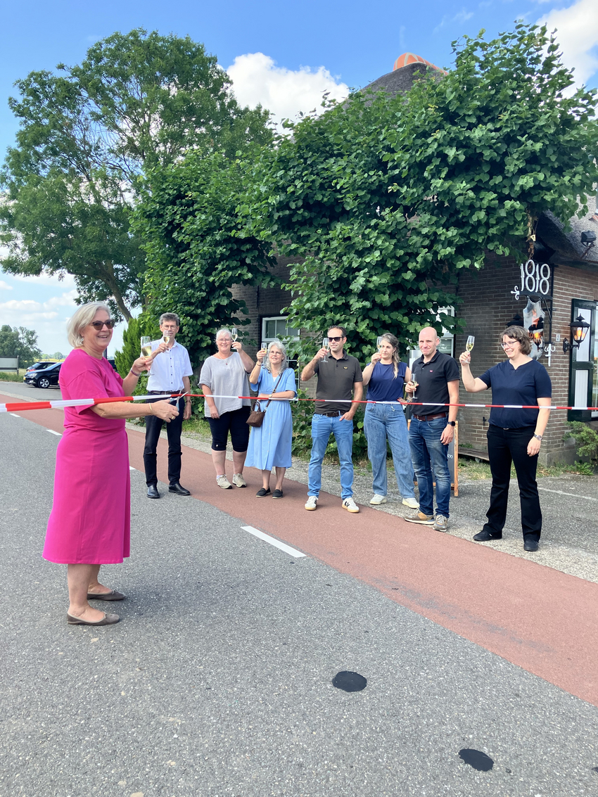 Opening Bandijk door wethouder Boender