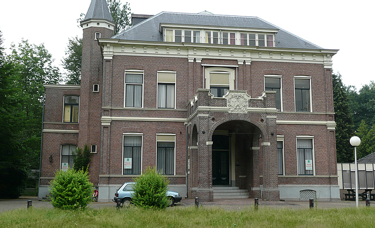 Het Wezeveld, Rijksstraatweg 150