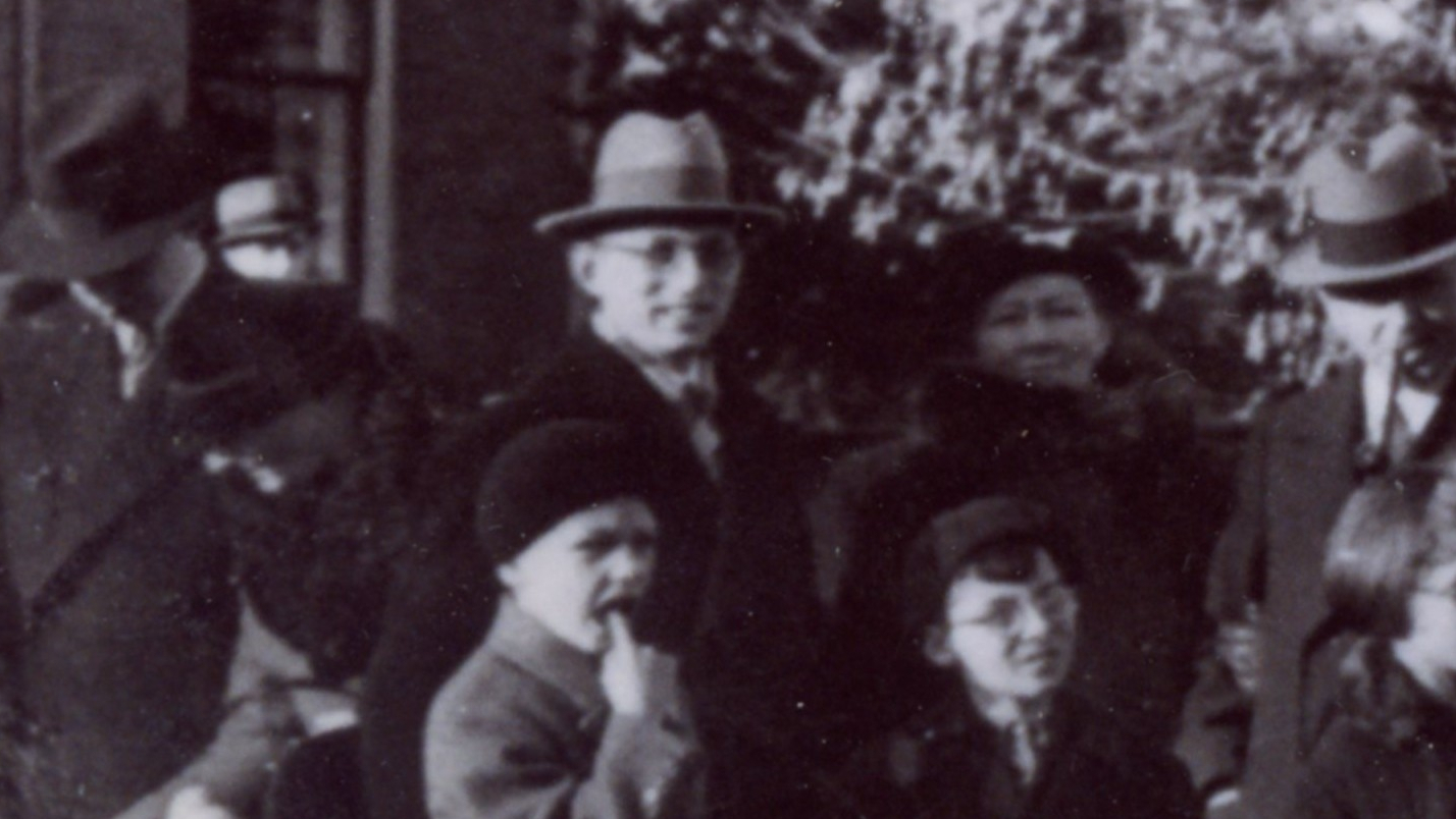 Legging struikelstenen in Twello in het kader van herdenkingsjaar ’80 jaar bevrijding’