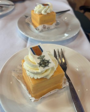 Oranje taartjes