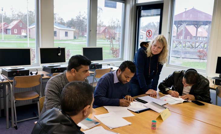 Statushouders volgen programma voorbereiding op inburgering