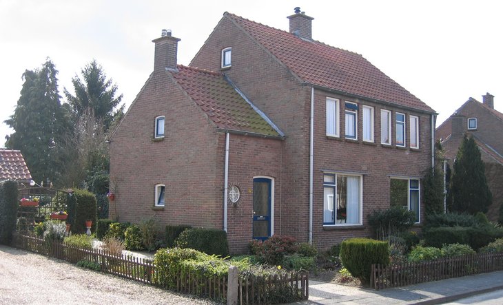 Wederopbouwwoningen, Molenveld 9 t/m 27 (oneven nrs.)