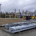 Liggende bouwmaterialen van hout en metaal