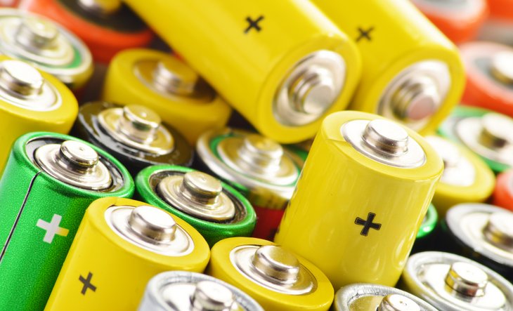 lege batterijen en KCA
