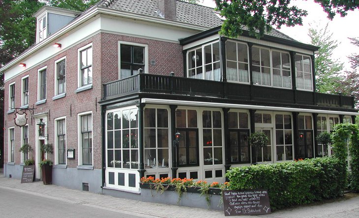 De Statenhoed / Hotel van Enter, Dorpsstraat 12