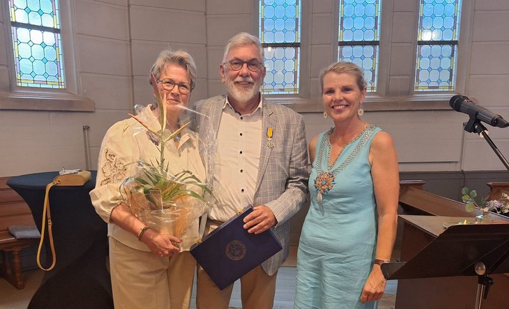 Anton van Empel met partner en burgemeester