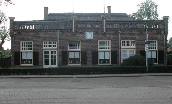 De Klok, Dorpsstraat 71