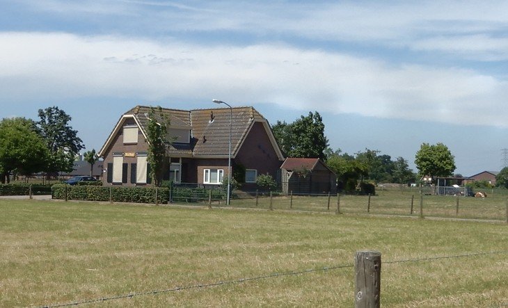 huis met zonwering