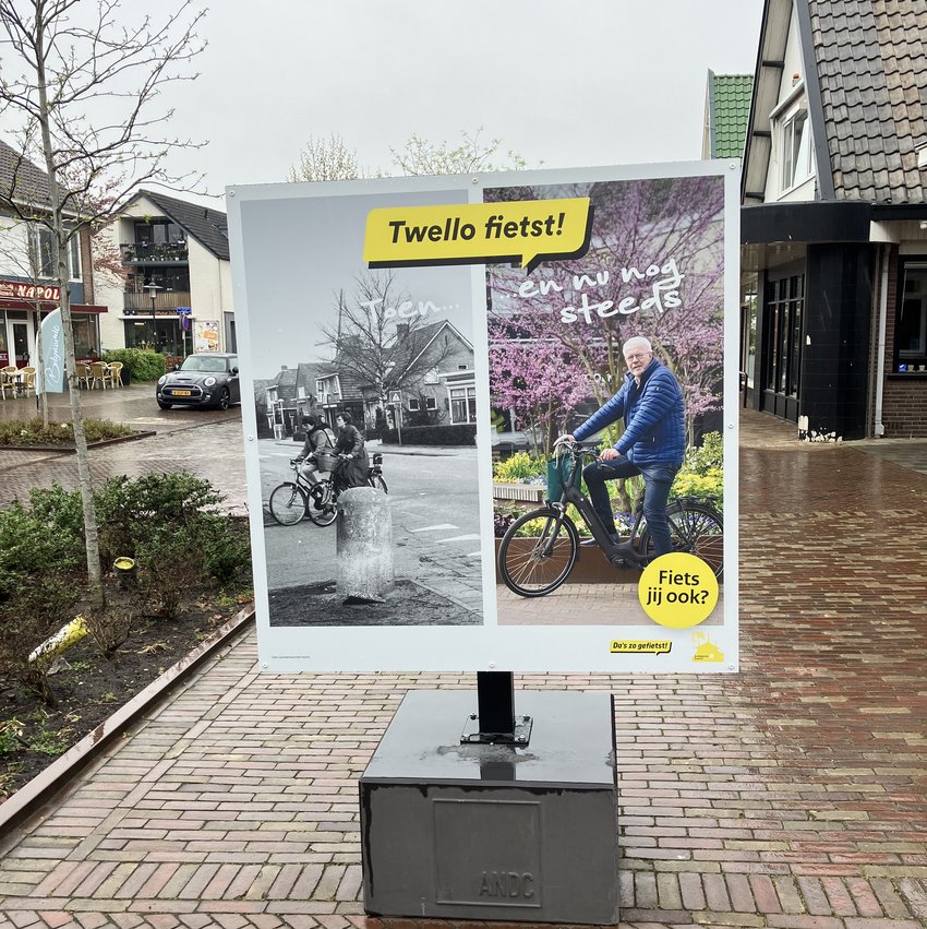 Bord met fietser en tekst "Twello fietst"