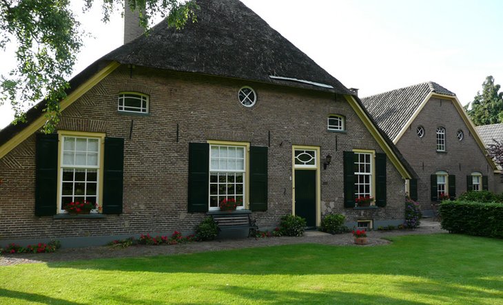 Havekeshofstede, Kerklaan 8