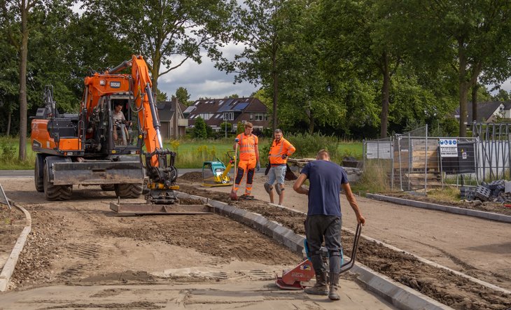 In, om en op de kazerne