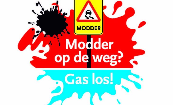 Modder op de weg