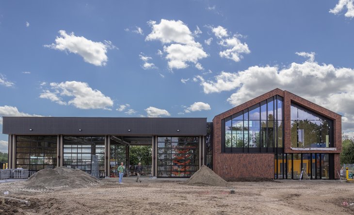 Infrastructuur en glas zetten