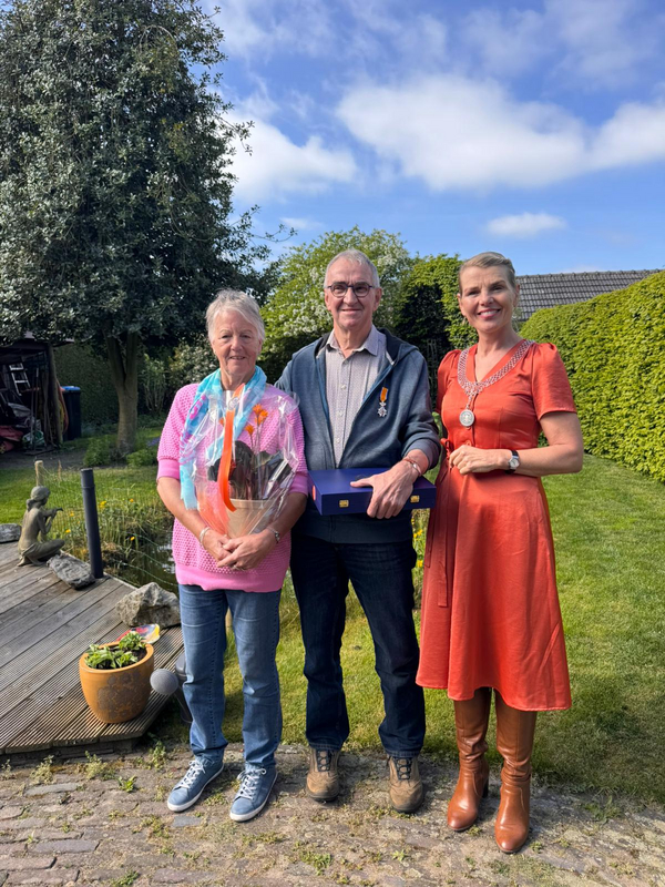 Bert Prummel met partner en burgemeester