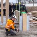 Bouwvakker met boormachine