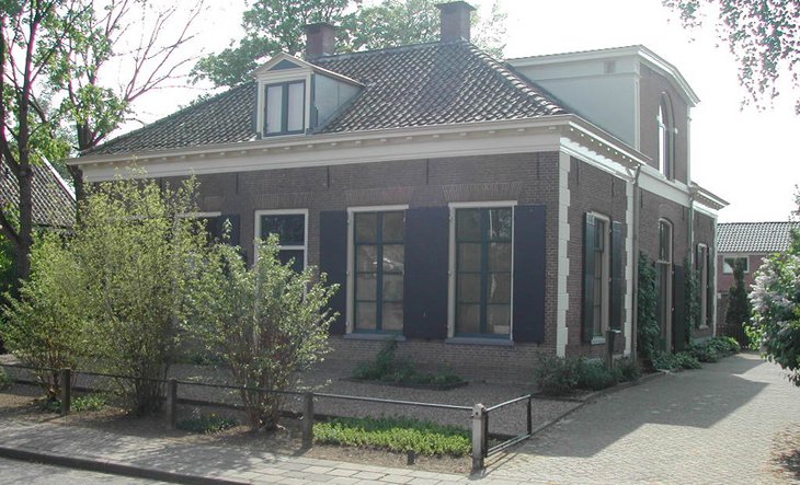 Pastorie, Dorpsstraat 79