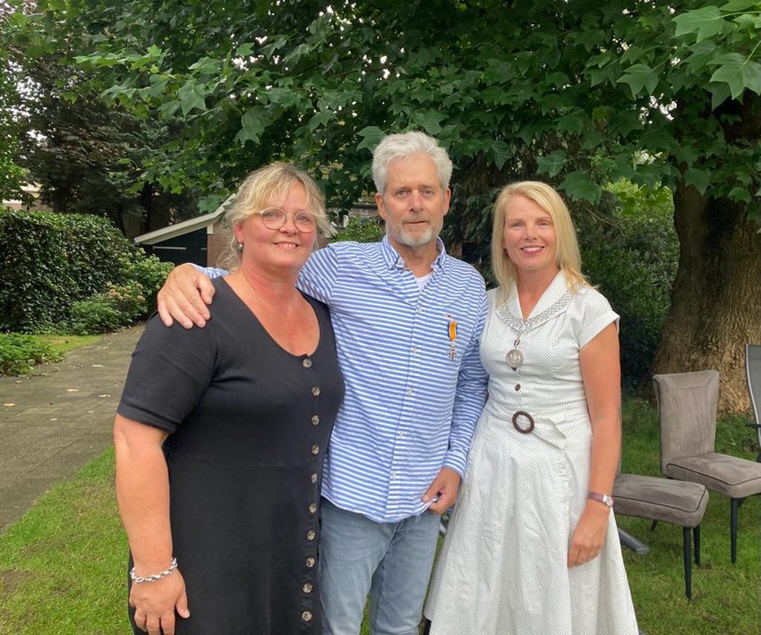 Meneer en mevrouw Wijtenhorst en burgemeester Paula Jorritsma-Verkade