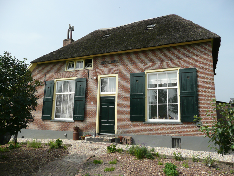Hoogehuis, Middendijk 69