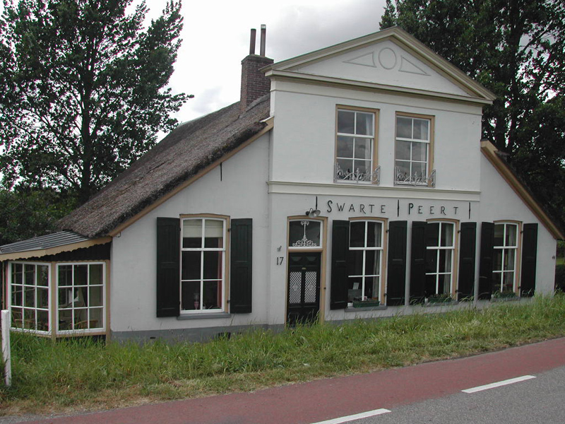 Het Swarte Peert, Bandijk 17-19