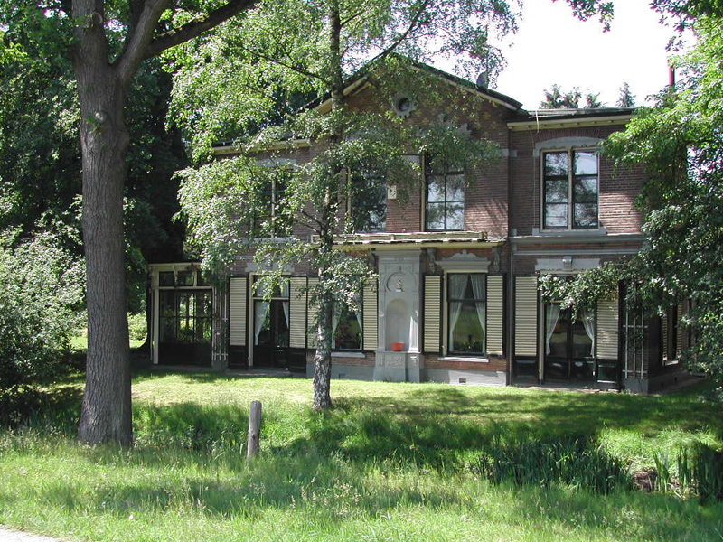 De Flierkamp, Rijksstraatweg 28