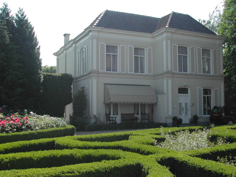 De Rechthoek, Rijksstraatweg 135