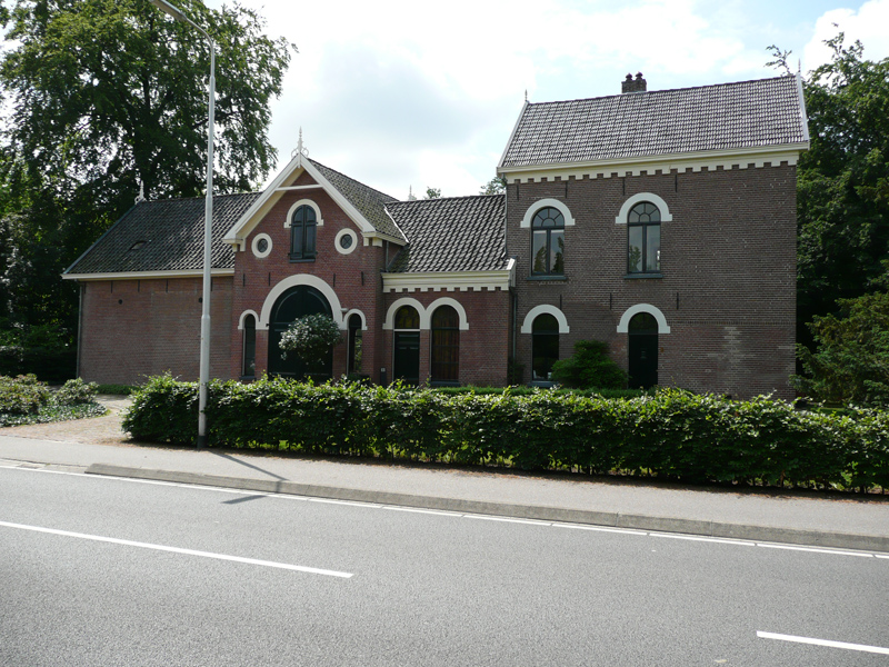 vm. Dienstwoning bij Eureka 