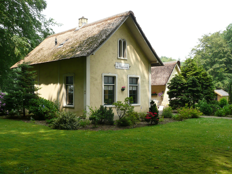 De Weerklank, Lathmerweg 9